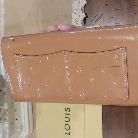 📍FINAL MARKDOWN📍 Authentic Louis Vuitton Rossmore shoulder bag - Picture 8 of 14